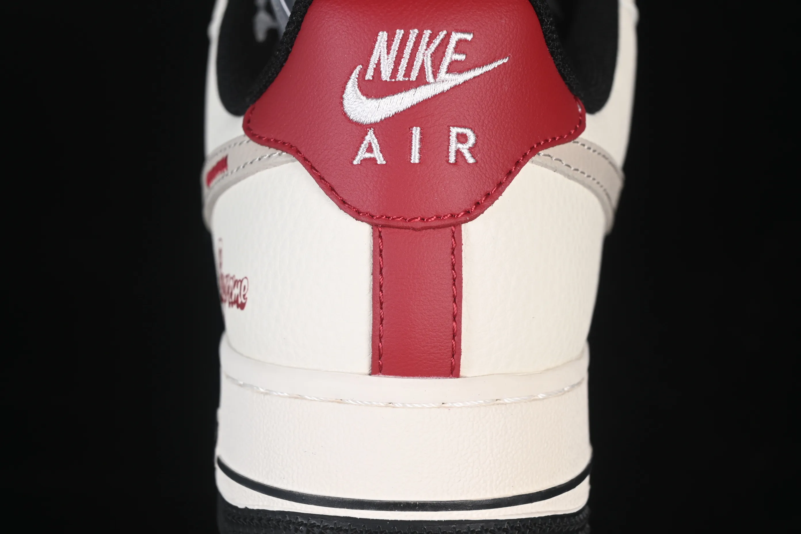 All Categories Nk Air Force 1 Air Force Series Nk Air Force 1 Low Air Force Low Nike Air Force 1'07 Low Joint Beige Black Black Red High-end Customized Low-top Casual Sneakers XD2588-610